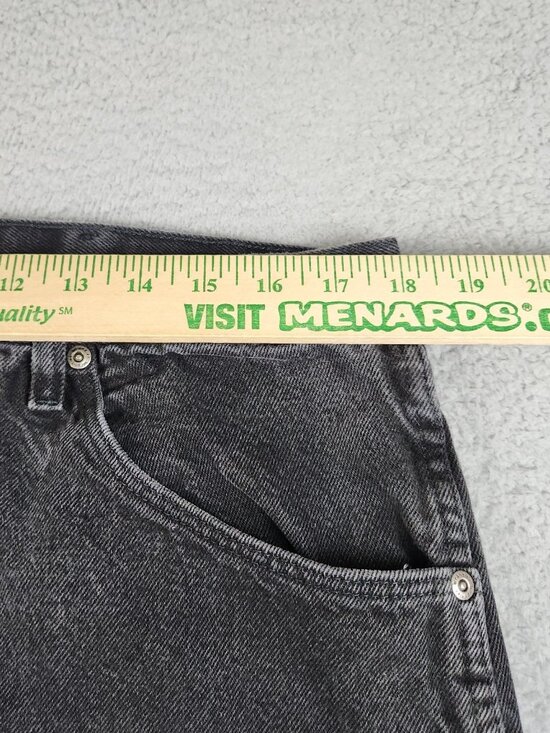 Wrangler Jeans Mens 38x32 Black Straight Regular Classic Denim Pants Cowboy - Picture 4 of 9